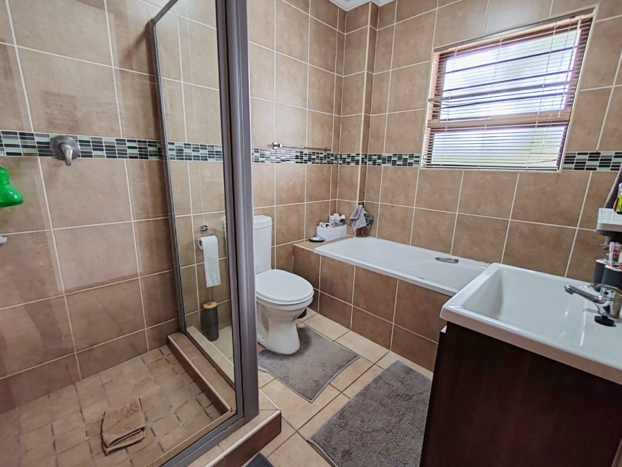 2 Bedroom Property for Sale in Die Bult North West